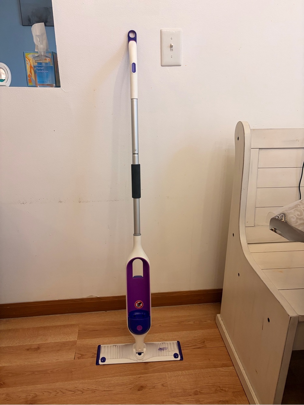 Purple and White Spray Mop for Home Floors swifter wet Mop